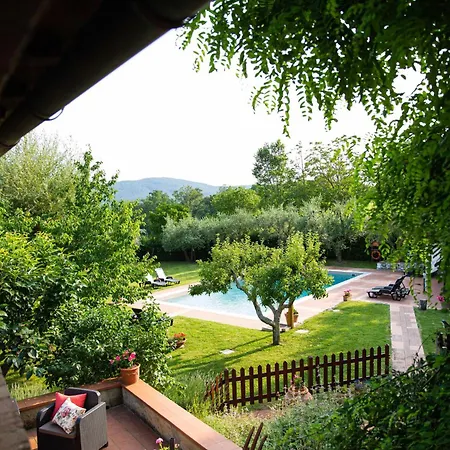 Giorgia Villa *
